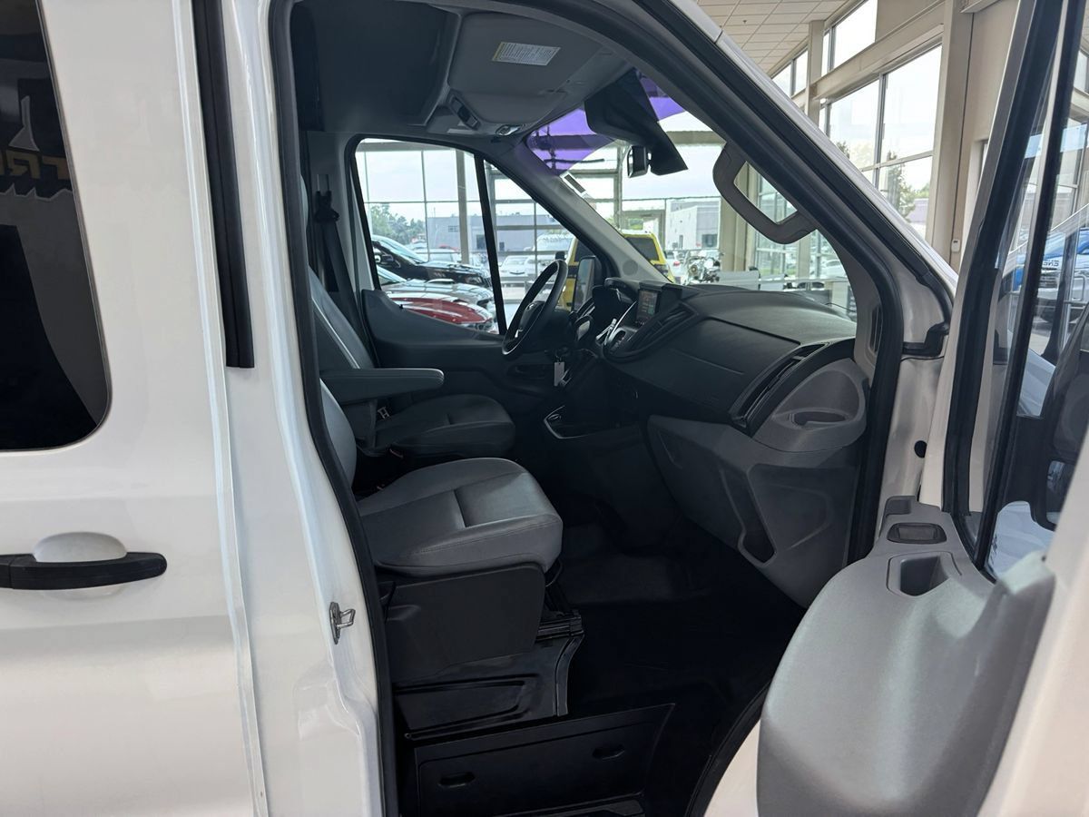 Used 2017 Ford Transit 150 148 Medium Roof RWD image 16