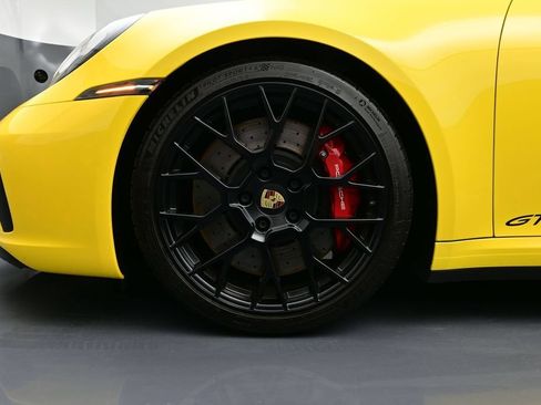 Certified 2024 Porsche 911 Carrera GTS RWD image 6