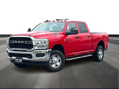 Used 2024 RAM 2500 Tradesman w/ Chrome Appearance Group