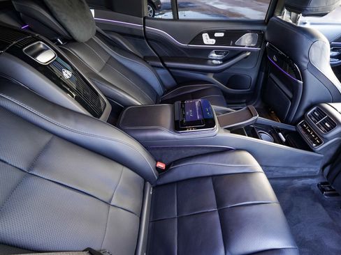 Used 2023 Mercedes-Benz Maybach GLS 600 Maybach GLS 600 image 58