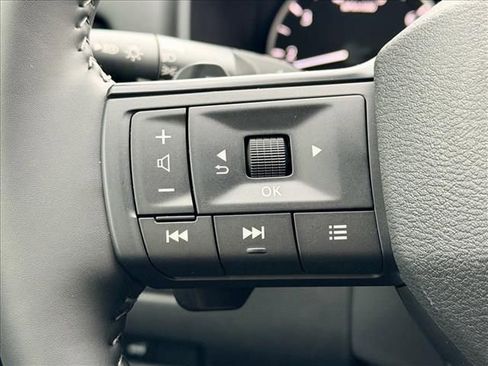 Used 2026 Nissan Rogue SV w/ Cold Weather Package image 25