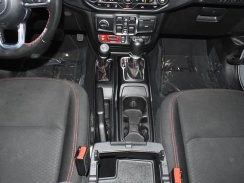 Used 2023 Jeep Wrangler Unlimited Rubicon w/ Xtreme Recon 35" Tire Package image 19