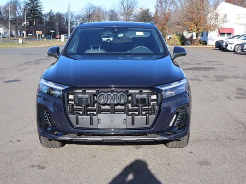 Used 2025 Audi Q7 3.0T Premium Plus w/ Premium Plus Package image 2