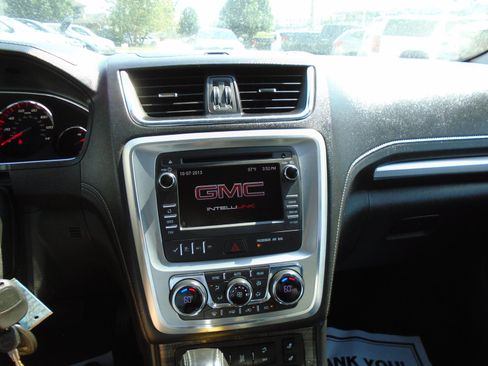 Used 2016 GMC Acadia SLT AWD/4WD image 18