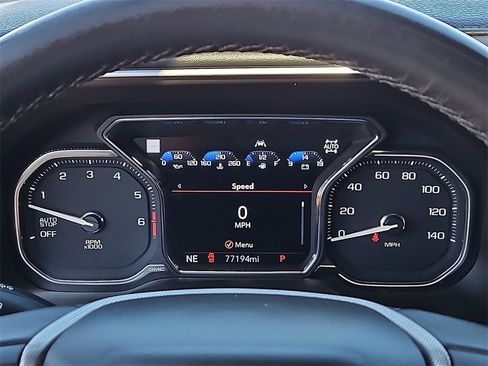 Used 2021 GMC Yukon Denali w/ Denali Premium Package image 29