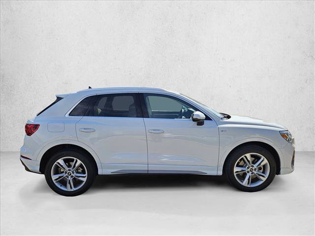 Used 2024 Audi Q3 2.0T Premium AWD/4WD image 4
