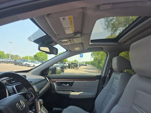 Used 2022 Honda CR-V Touring image 8