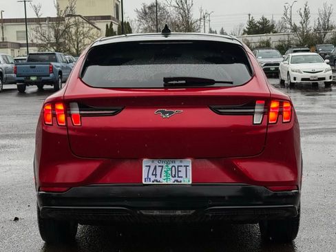 Used 2021 Ford Mustang Mach-E Premium image 4