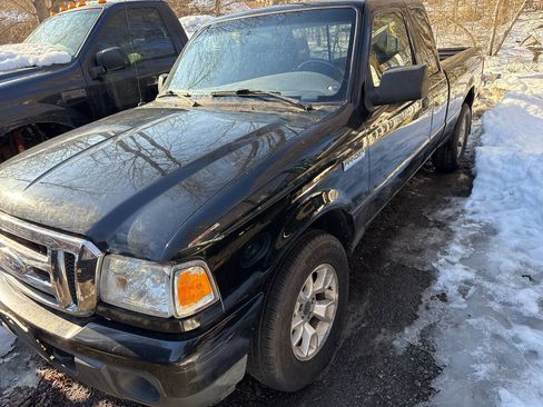 Used 2010 Ford Ranger XLT image 3