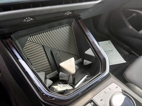 Used 2025 BMW X3 xDrive30i w/ Premium Package image 22