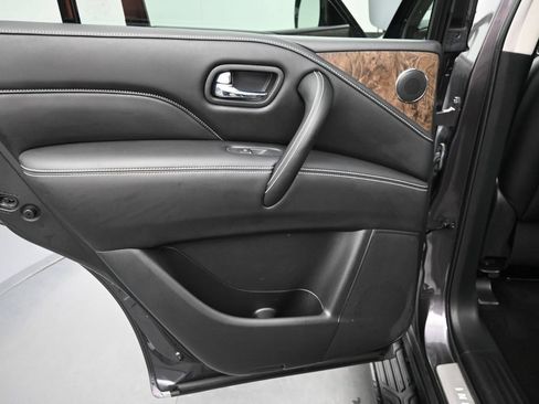 Used 2023 INFINITI QX80 Premium Select w/ Cargo Package AWD/4WD image 18