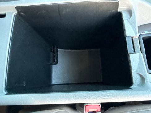 Used 2021 Chevrolet Malibu LT image 14