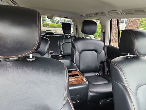 Used 2019 Nissan Armada Platinum w/ Captain's Chairs Package AWD/4WD image 10