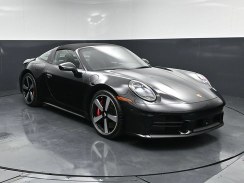 Certified 2026 Porsche 911 Targa 4S AWD/4WD image 10