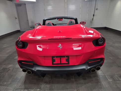 Used 2022 Ferrari Portofino M image 5