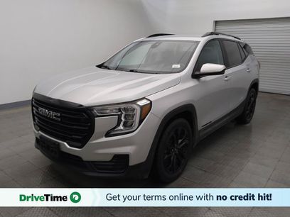 Used 2022 GMC Terrain SLE w/ Driver Convenience Package