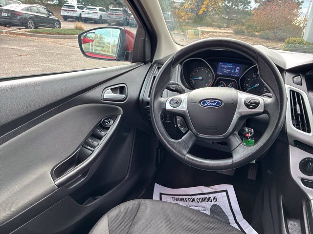 Used 2014 Ford Focus SE FWD image 18