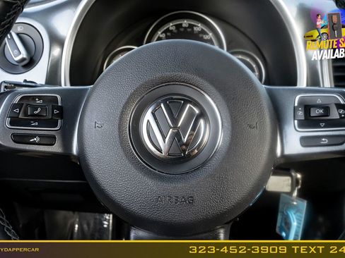 Used 2018 Volkswagen Beetle 2.0T S FWD image 23