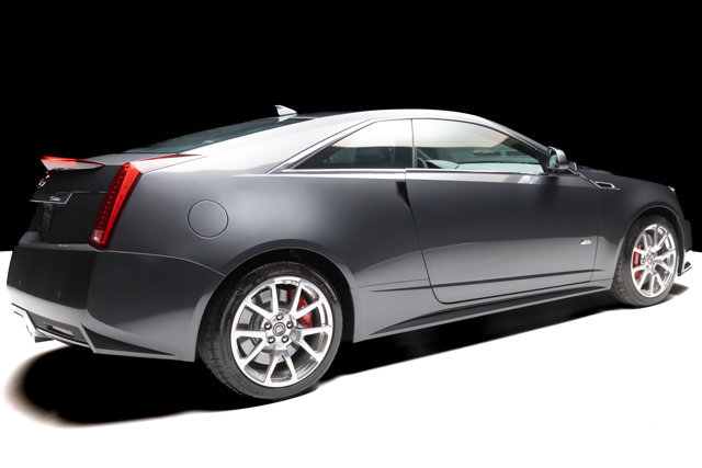 Used 2015 Cadillac CTS V RWD image 4