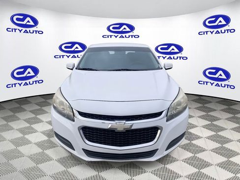 Used 2016 Chevrolet Malibu LT image 8