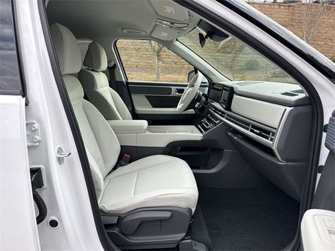 New 2026 Hyundai Santa Fe SE image 28