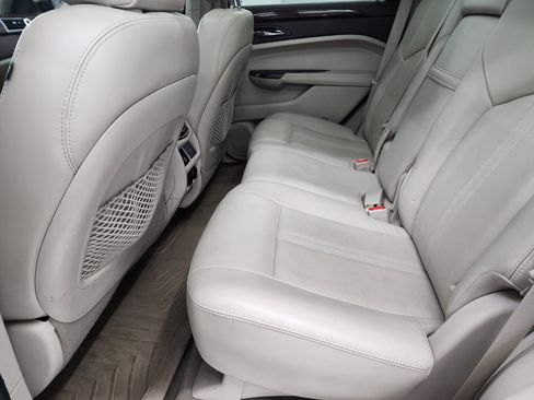 Used 2016 Cadillac SRX Premium image 9