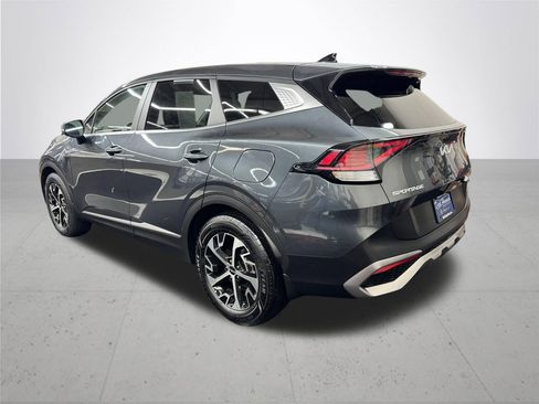 Used 2025 Kia Sportage EX FWD image 4