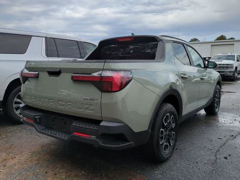 Used 2022 Hyundai Santa Cruz SEL Premium image 5