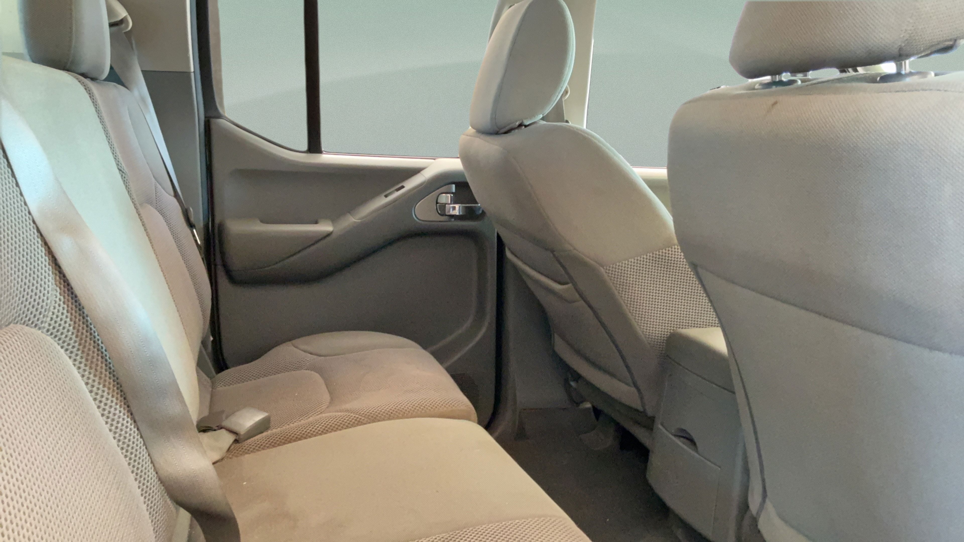 Used 2019 Nissan Frontier SV RWD image 28