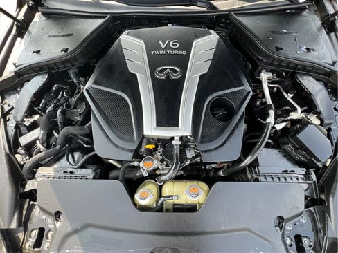 Used 2018 INFINITI Q50 Luxe w/ Essential Package (3.0T Luxe) AWD/4WD image 29