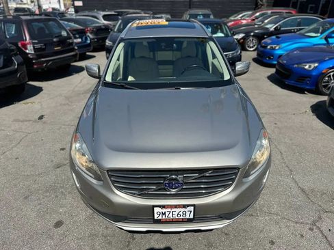 Used 2015 Volvo XC60 T5 Premier image 5