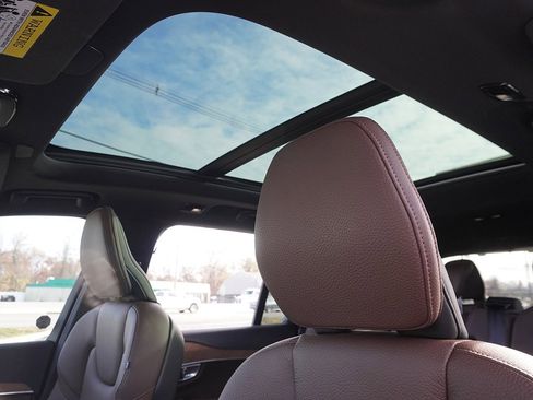 Used 2024 Volvo XC90 T8 Plus w/ Protection Package image 25