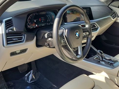Used 2022 BMW X5 xDrive40i AWD/4WD image 18