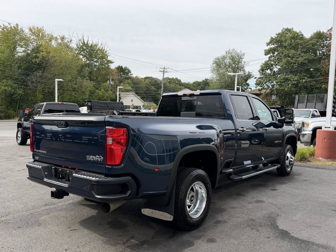 Used 2021 Chevrolet Silverado 3500 High Country w/ Snow Plow Prep/Camper Package AWD/4WD image 6