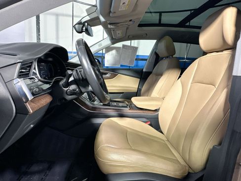 Used 2019 Audi Q8 Prestige image 13