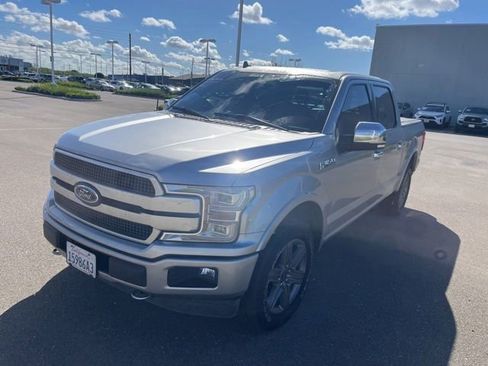 Used 2020 Ford F150 Platinum w/ Equipment Group 701A Luxury image 3
