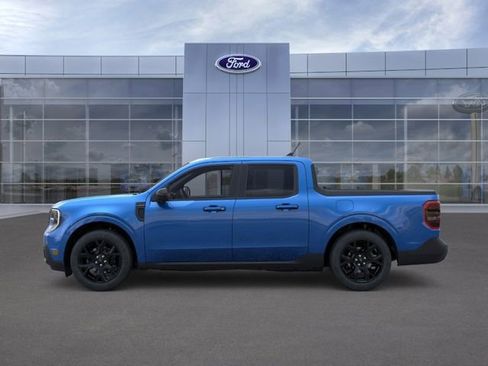 New 2025 Ford Maverick Lariat w/ Black Appearance Package AWD/4WD image 3