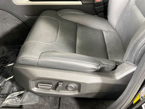 Used 2023 Toyota Tundra SR5 w/ SR5 Premium Package AWD/4WD image 19