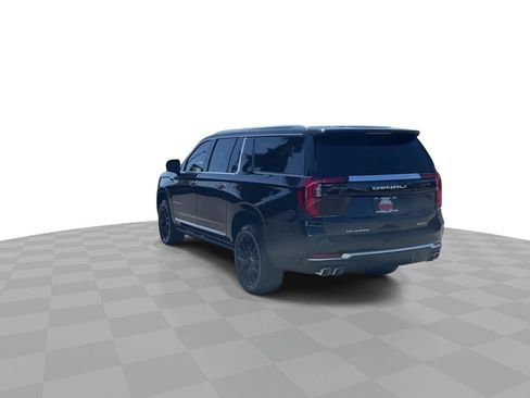 New 2026 GMC Yukon XL Denali AWD/4WD image 7
