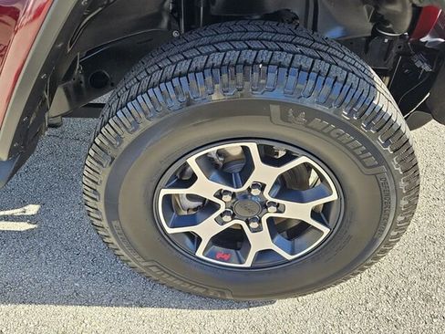 Used 2021 Jeep Wrangler Unlimited Rubicon image 13