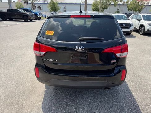 Used 2014 Kia Sorento LX FWD image 8