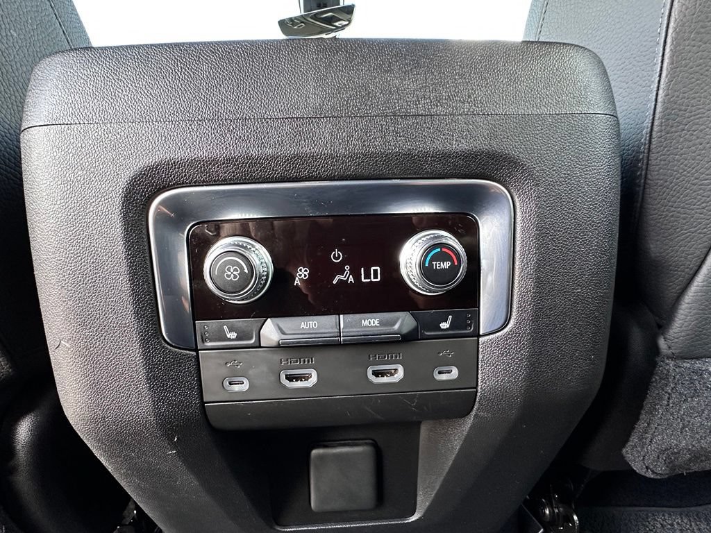 Certified 2021 GMC Yukon XL Denali w/ Denali Ultimate Package AWD/4WD image 30