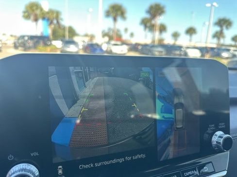 Used 2024 Mitsubishi Outlander SEL Black Edition image 25