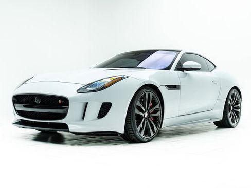 Used 2017 Jaguar F-TYPE S RWD image 8