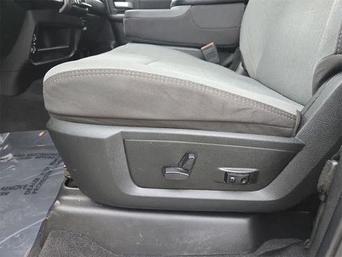 Used 2024 RAM 2500 Big Horn image 16