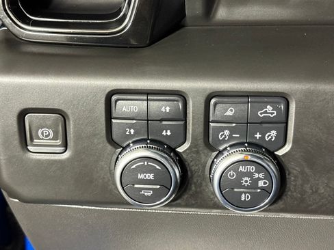 Certified 2023 GMC Sierra 1500 AT4X AWD/4WD image 15