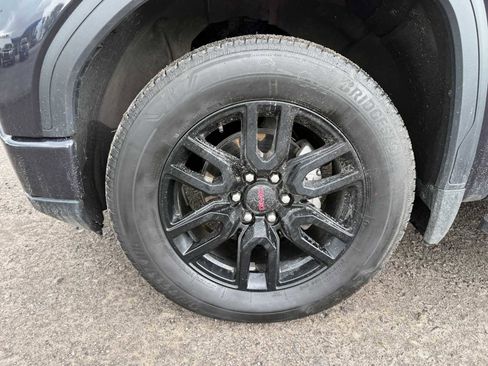 Used 2025 GMC Sierra 1500 Elevation image 60