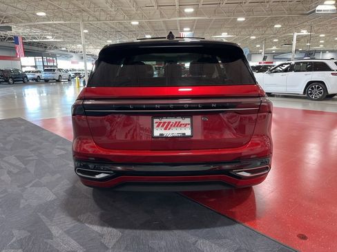 New 2026 Lincoln Nautilus Reserve image 4