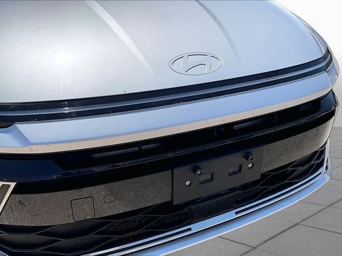 Used 2025 Hyundai Sonata SEL FWD image 28