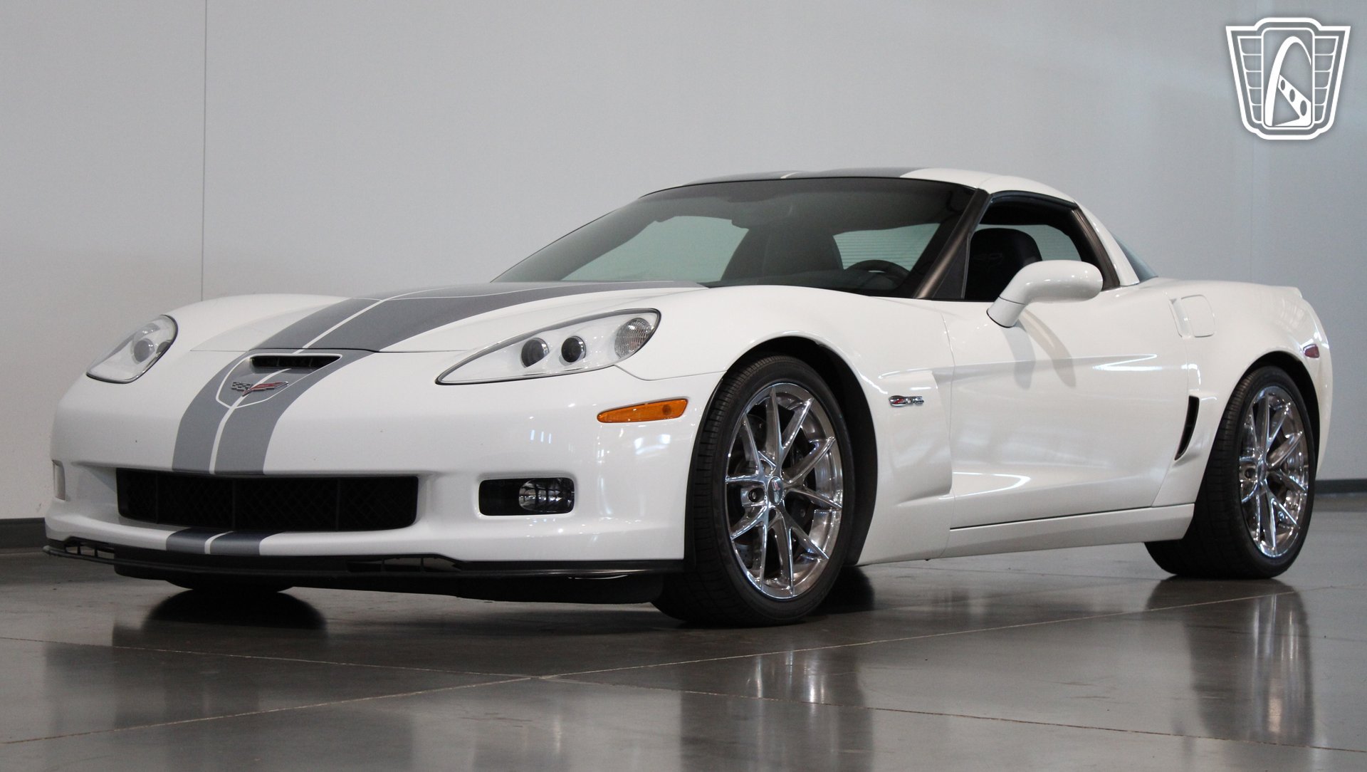 Used 2013 Chevrolet Corvette Z06 w/ 3LZ Preferred Equipment Group RWD image 31